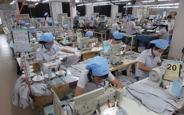 Trung tâm giới thiệu việc làm Đông Nam bộ thu hồi gần 100 quyết định trợ cấp thất nghiệp trong 8 tháng.