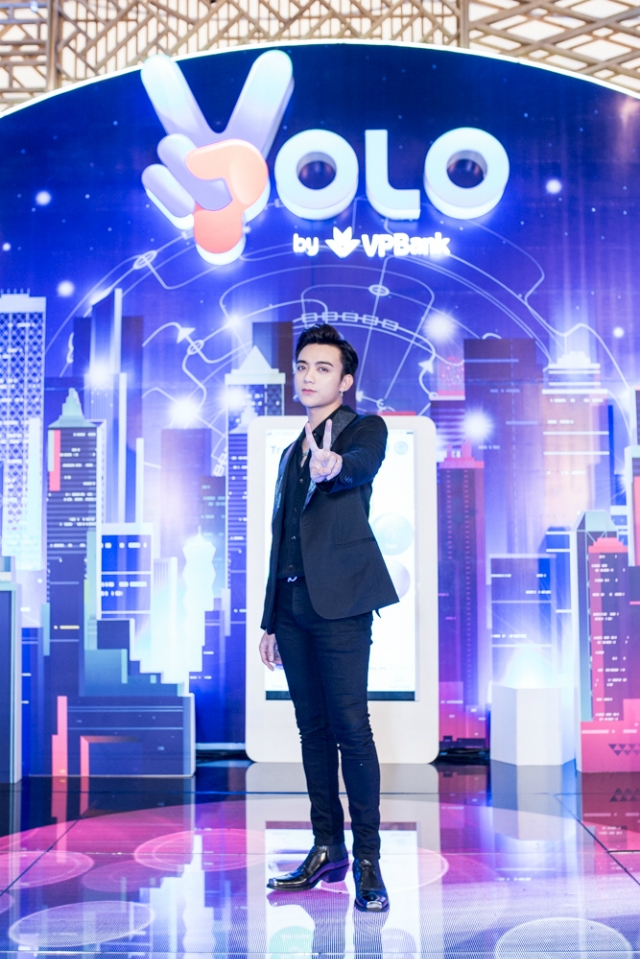 Soobin Hoàng Sơn là đại sứ thương hiệu của YOLO - sống phong cách.