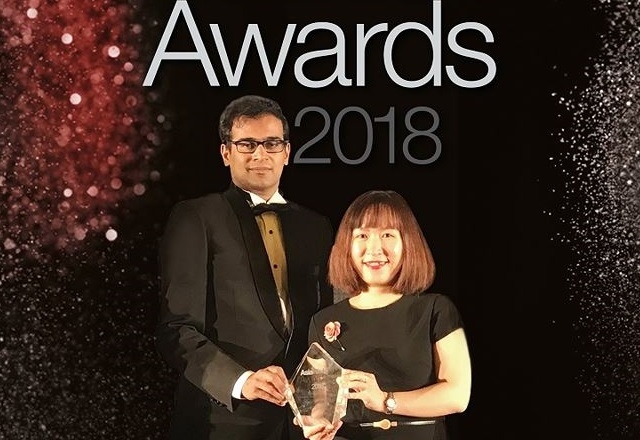 Đại diện BIDV nhận giải thưởng Ngân hàng cung cấp sản phẩm tài chính phái sinh tốt nhất Việt Nam năm 2018.(Ảnh Internet)