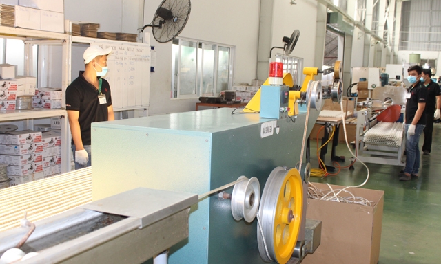 Làm gia công cho nước ngoài chưa mang nhiều lợi nhuận cho DN Việt