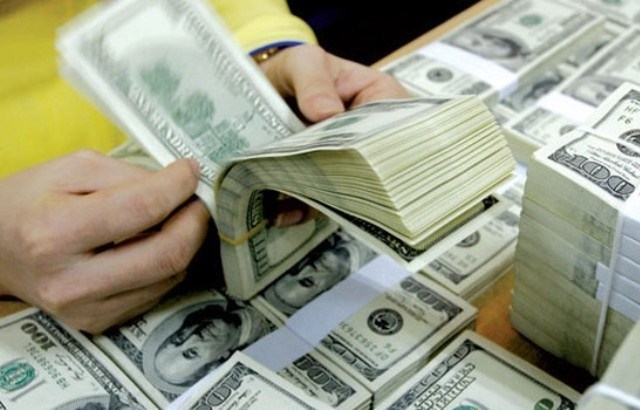 Giá mua - bán USD hiện đang là 23.450- 23.470 đồng/USD.