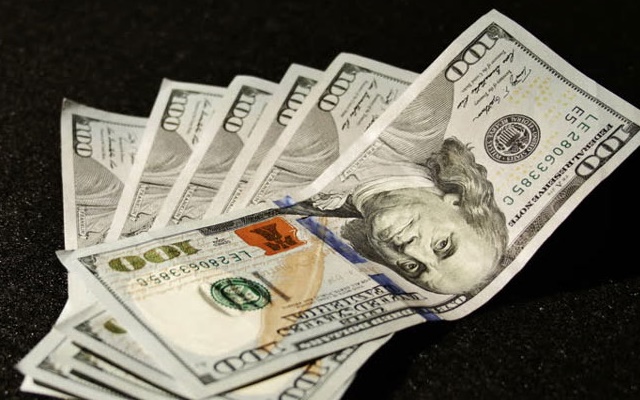 Giá USD biến động nhẹ.