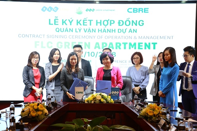 Lễ ký kết hợp đồng quản lý vận hành FLC Green Apartment giữa FLC Group và CBRE Việt Nam