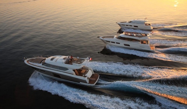 Du thuyền hạng sang Jeanneau Leader 46 của FLC Biscom