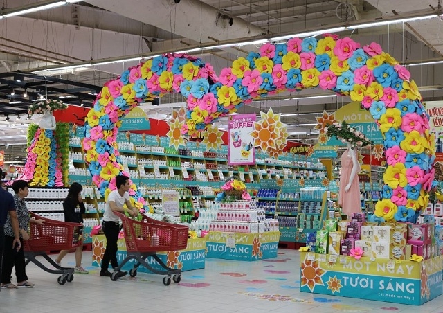 Rầm rộ thị trường quà tặng dịp lễ 20/10 (Nguồn: Tin Tức)