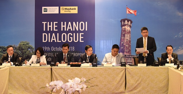 Ông Jeffrey Goh - Giám đốc điều hành Tập đoàn Maybank Kim Eng phát biểu tại sự kiện