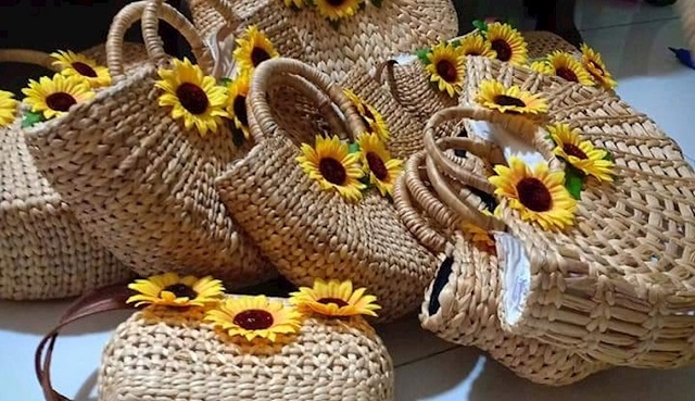 Sản phẩm từ lục bình góp phần giải quyết vấn nạn môi trường