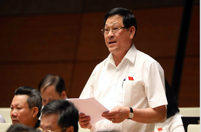 Đại biểu Nguyễn Hữu Cầu (Đoàn Nghệ An)