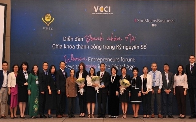 Các đại biểu tham dự diễn đàn Doanh nhân nữ: Chìa khóa thành công trong kỷ nguyên số ngày 26/10.