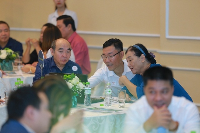 Nhiều nhà đầu tư không ngại ngần “xuống tiền” ngay tại sự kiện