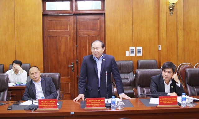 Chủ tịch Nguyễn Ngọc Bảo phát biểu tại buổi làm việc