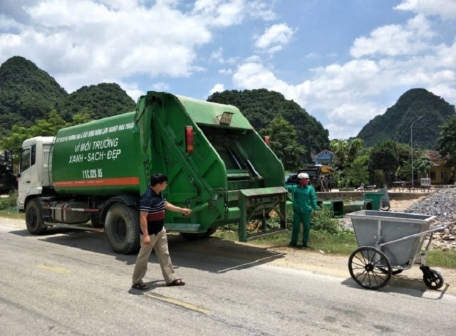 Xe chở rác chuyên dụng giúp việc thu gom và vận chuyển hiệu quả hơn