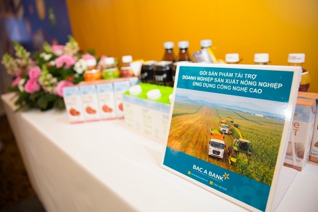 BAC A BANK giành Giải thưởng Ngân hàng có sản phẩm, dịch vụ sáng tạo tiêu biểu năm 2018 với Gói sản phẩm Tài trợ doanh nghiệp sản xuất nông nghiệp công nghệ cao