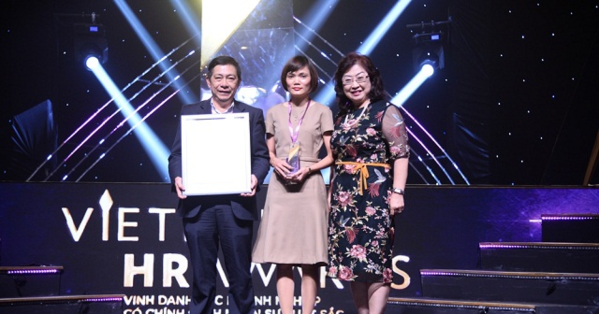 VietinBank được vinh danh tại giải thưởng Vietnam HR Awards 2018 ...