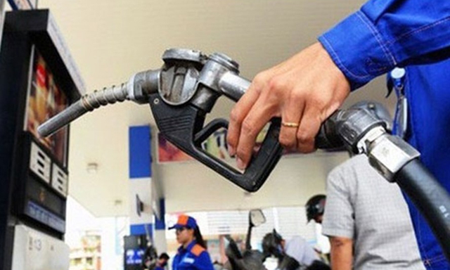 Giá xăng dầu năm 2019 khó giảm dù nguồn cung trong nước tăng