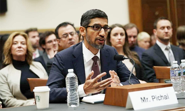 CEO Sundar Pichai của Google trong buổi điều trần trước Quốc hội Mỹ