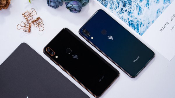 Điện thoại thông minh Vsmart (Ảnh Internet)