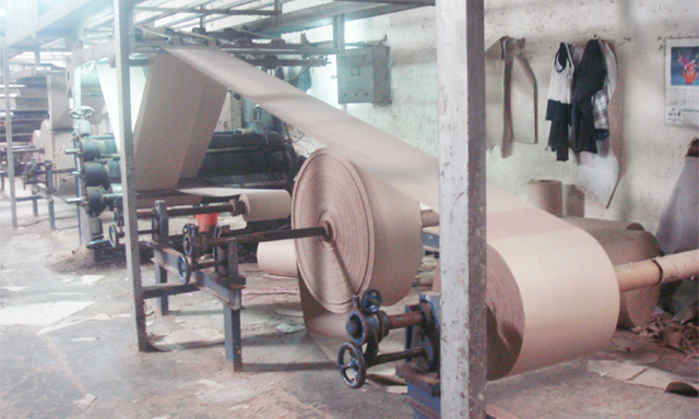 Một dây chuyền sản xuất bao bì của HTX