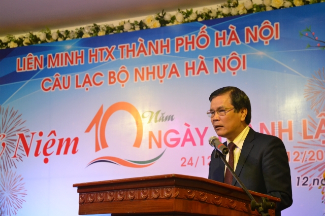 Chủ tịch Liên minh HTX Hà Nội Lê Văn Thư phát biểu tại lễ kỷ niệm