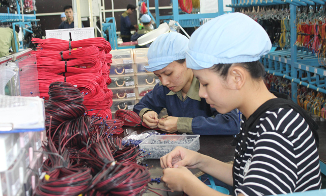 Cần tạo thuận lợi hơn cho các DN gia công hàng hóa XK