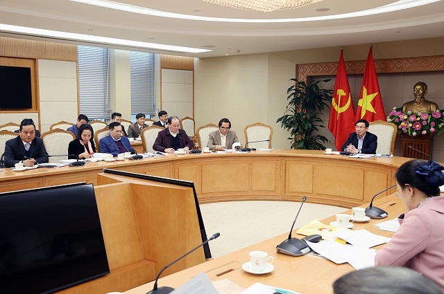 Phó Thủ tướng Vương Đình Huệ chủ trì cuộc họp (Ảnh: VGP)