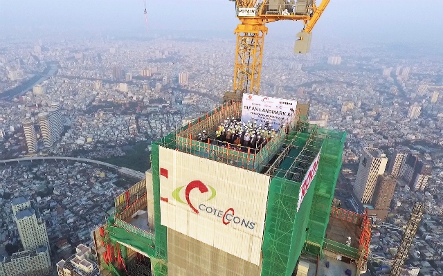 Cổ phiếu CTD tăng mạnh 4,1% lên 136.900 đồng/cp