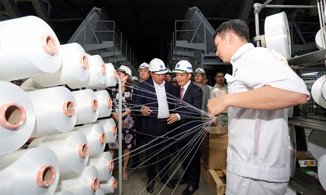 Chủ tịch HĐTV PVN Trần Sỹ Thanh thăm, động viên CBCNV Nhà máy đầu năm mới