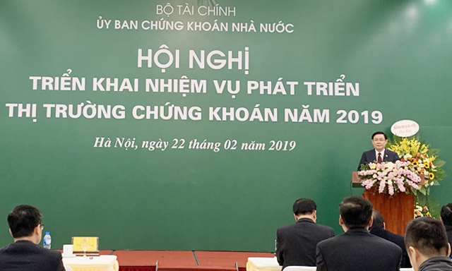 Phó Thủ tướng Vương Đình Huệ phát biểu chỉ đạo tại Hội nghị