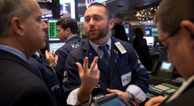 Phố Wall khởi sắc sau tin hoãn thời hạn áp thuế với Trung Quốc (Ảnh: Internet)