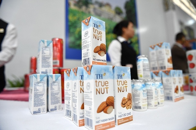 “Sản phẩm của các doanh nghiệp có uy tín, có thương hiệu, các sản phẩm đã từng tham gia phục vụ các sự kiện lớn, đặc biệt là các sự kiện quốc tế quan trọng mà Việt Nam tổ chức đã được lựa chọn”, bà Lê Thị Thu Hằng cho biết