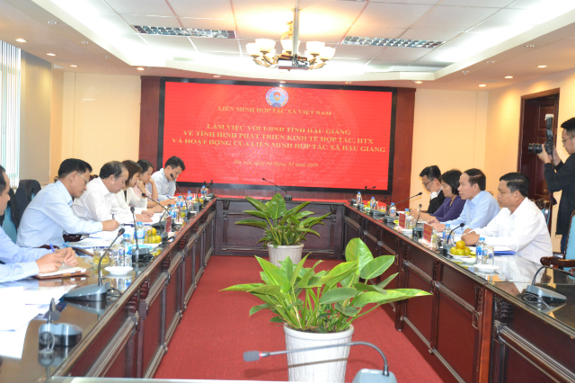 Toàn cảnh buổi làm việc