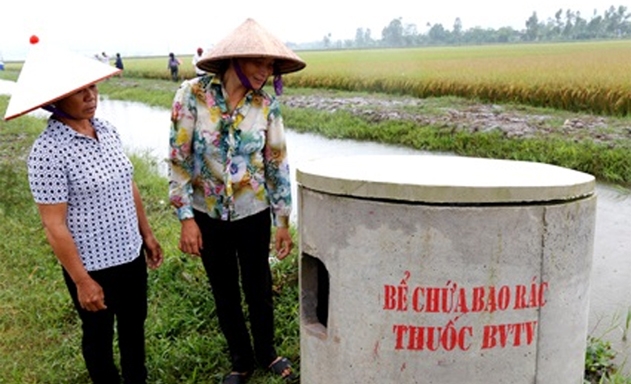 Mô hình bể chứa vỏ bao thuốc BVTV ở Yên Mô, Ninh Bình