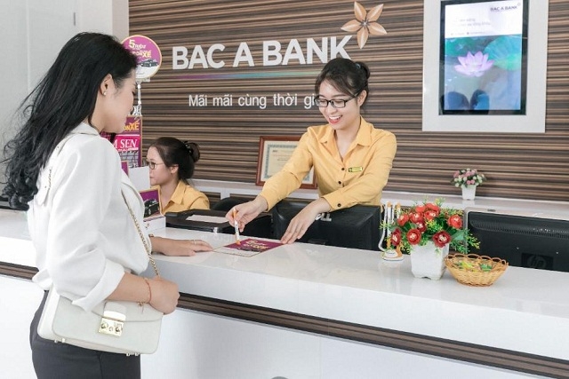 Đánh trúng tâm lý khách hàng nữ với các sản phẩm gần gũi và thiết thực, BAC A BANK là một trong những ngân hàng được chị em tin tưởng lựa chọn
