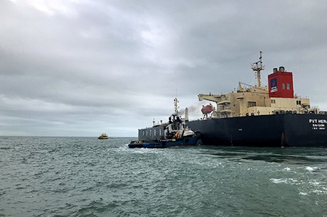 Nhập khẩu xăng dầu giảm mạnh. Ảnh minh hoạ. Ảnh Internet