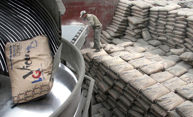 Xi măng là một ngành được hưởng lợi từ cơ chế bù chéo giá điện