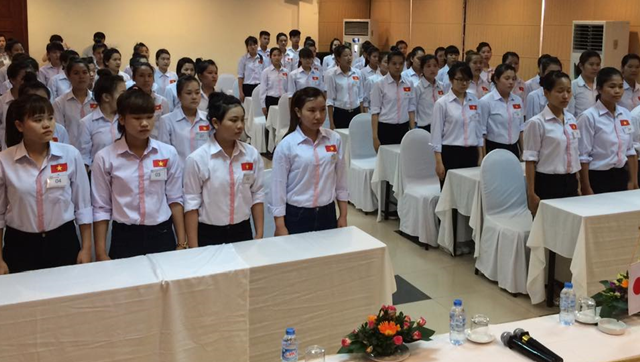 Sự mập mờ quan trọng nhất đánh vào tâm lý của người đang có nhu cầu sang Nhật làm việc là mức lương và chi phí sang Nhật (Ảnh Internet)