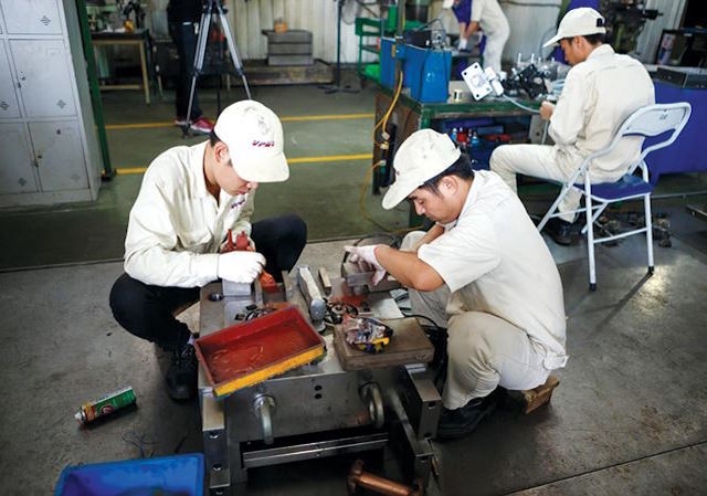 9,4% doanh nghiệp FDI được hỏi cho biết có chưa đến 5 lao động (Ảnh: Internet)