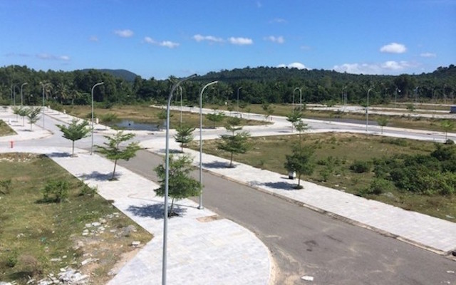 Đất nền tăng giá nhưng có sự kiểm soát chặt (Ảnh Internet)