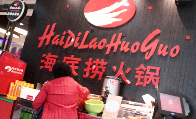 Ba tháng, Haidilao kiếm 6 tỷ USD nhờ... lẩu cay