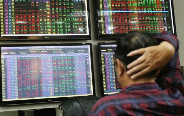 Đầu tư vào nhóm cổ phiếu nhỏ, rủi ro sẽ cao hơn so với nhóm vốn hóa lớn