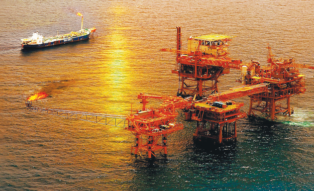 Bình minh trên mỏ Rạng Đông