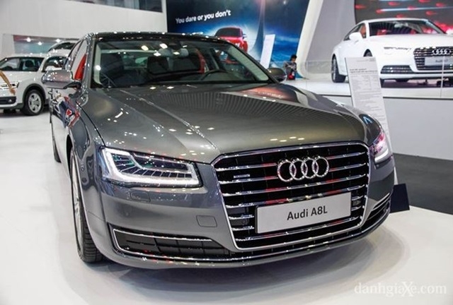 Audi Việt Nam vừa quyết định thực hiện chương trình triệu hồi toàn bộ các dòng xe A7, A8, Q7 để thay thế đường ống áp suất thấp của hệ thống nhiên liệu (Ảnh Internet)