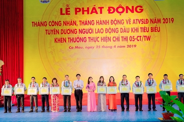 Công đoàn Dầu khí Việt Nam tổ chức Lễ phát động Tháng Công nhân và tuyên dương người lao động dầu khí tiêu biểu năm 2018