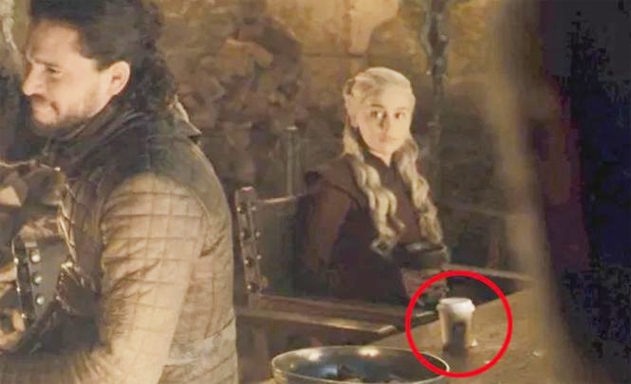 Quảng cáo miễn phí trong “Game of Thrones”, Starbucks hưởng lợi 2,3 tỷ USD chỉ trong vài ngày