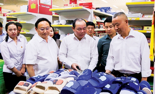 Chủ tịch Nguyễn Ngọc Bảo và Đoàn công tác thăm và làm việc tại Vân Nam, Trung Quốc