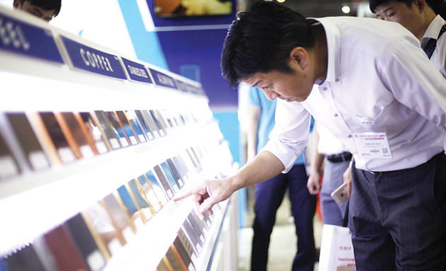 Dư luận không đồng tình đề xuất áp thuế TTĐB với điện thoại di động