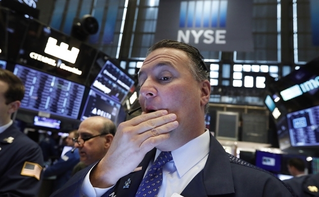 Chứng khoán Mỹ đỏ lửa khi Trung Quốc tuyên bố thuế quan trả đũa (Ảnh Internet)