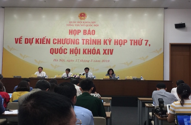 Toàn cảnh họp báo