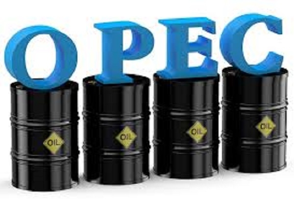 Giá dầu thô ngày 20/5 chạm đỉnh nhiều tuần trước khi giảm vào cuối phiên khi OPEC ám chỉ khả năng cao sẽ duy trì chính sách giảm sản lượng, trong bối cảnh căng thẳng ở Trung Đông đang leo thang (Ảnh Internet)