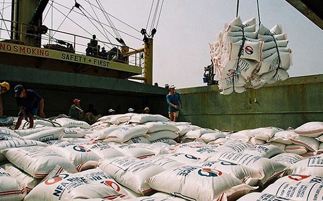 Khoản mục gây lỗ lớn nhất của Vinafood 2 là dự phòng toàn bộ 662 tỷ đồng giá trị hàng tồn kho gạo bị thiếu chờ xử lý